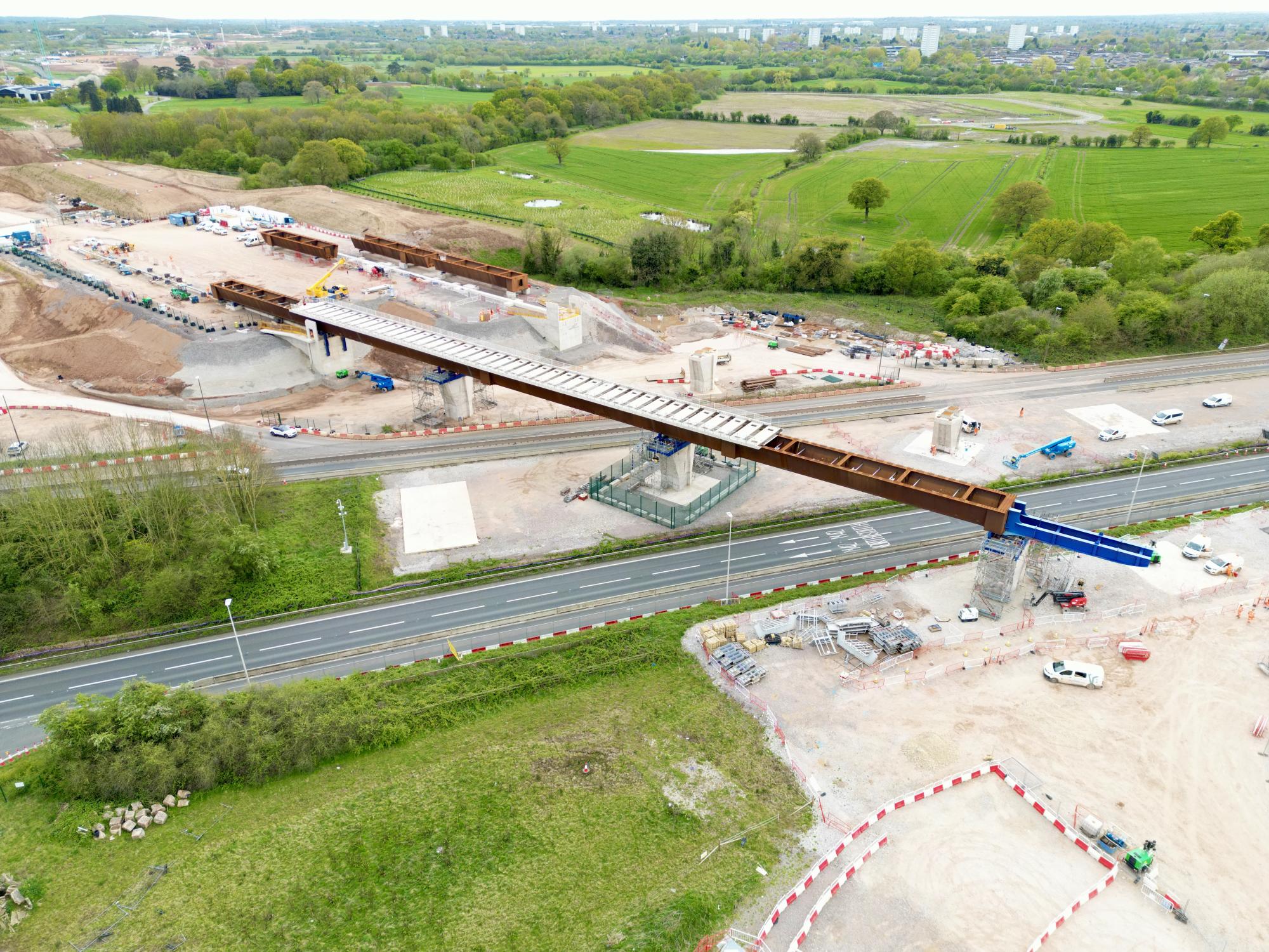 Second and final launch of HS2’s M42/M6 Motorway Link East Viaduct ...